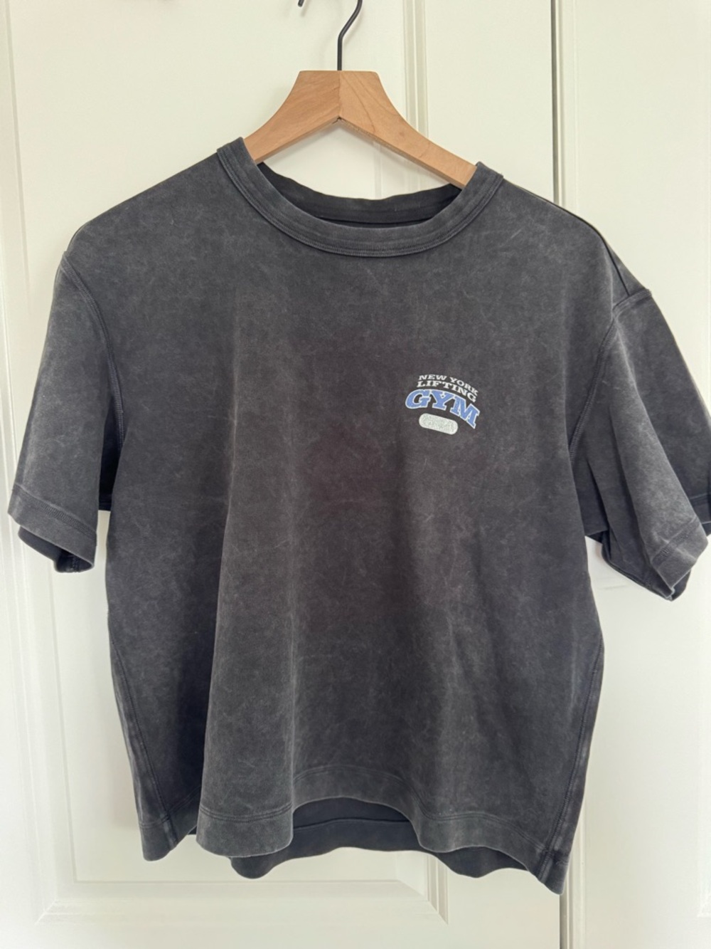 Abercrombie & Fitch Cropped Tee